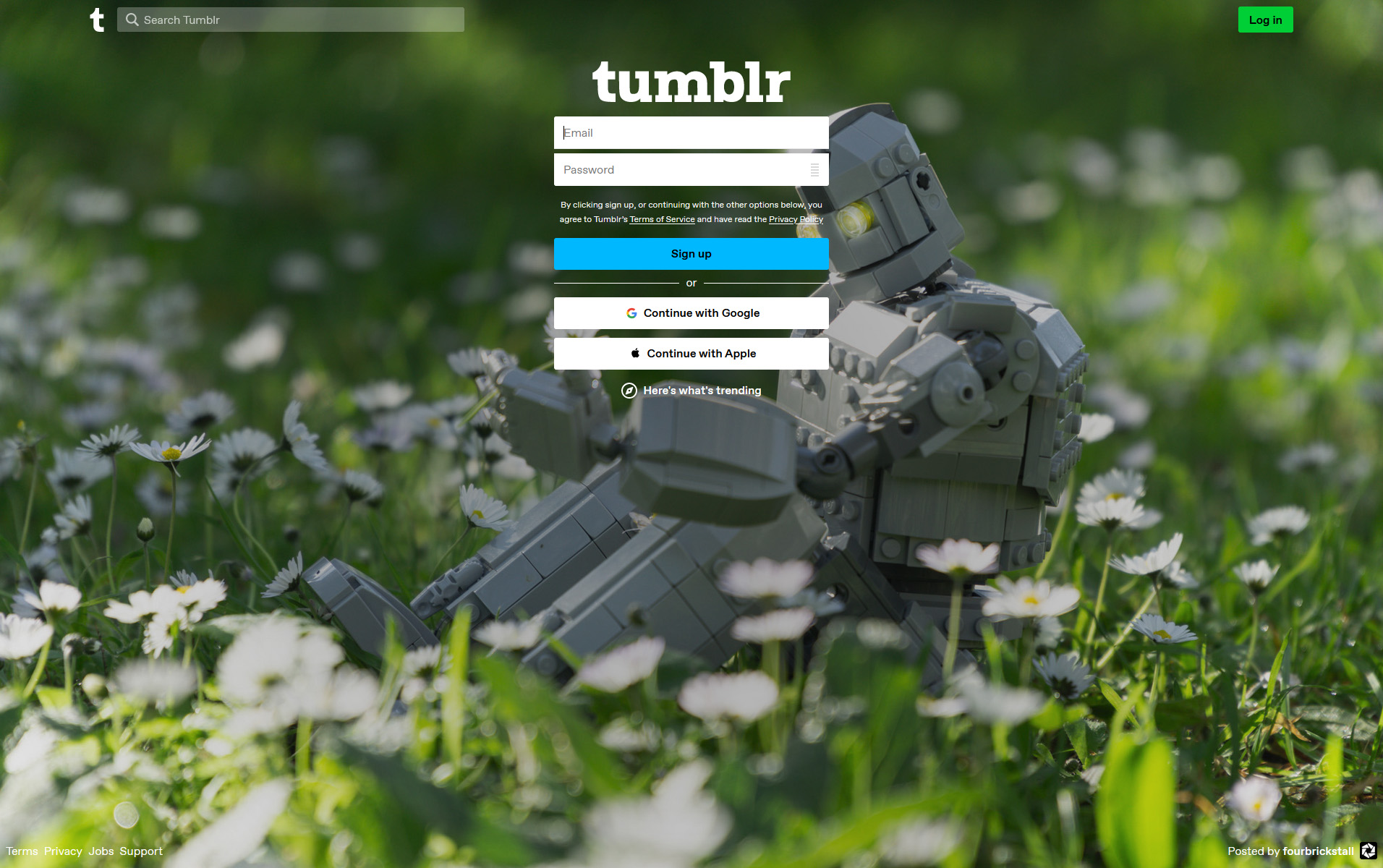 Tumblr feature of LEGO Iron Giant photo on sign up page
