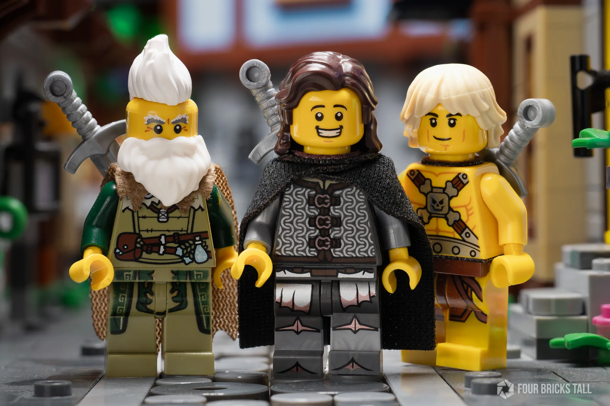 fourbrickstall minifig realms trio sheaths