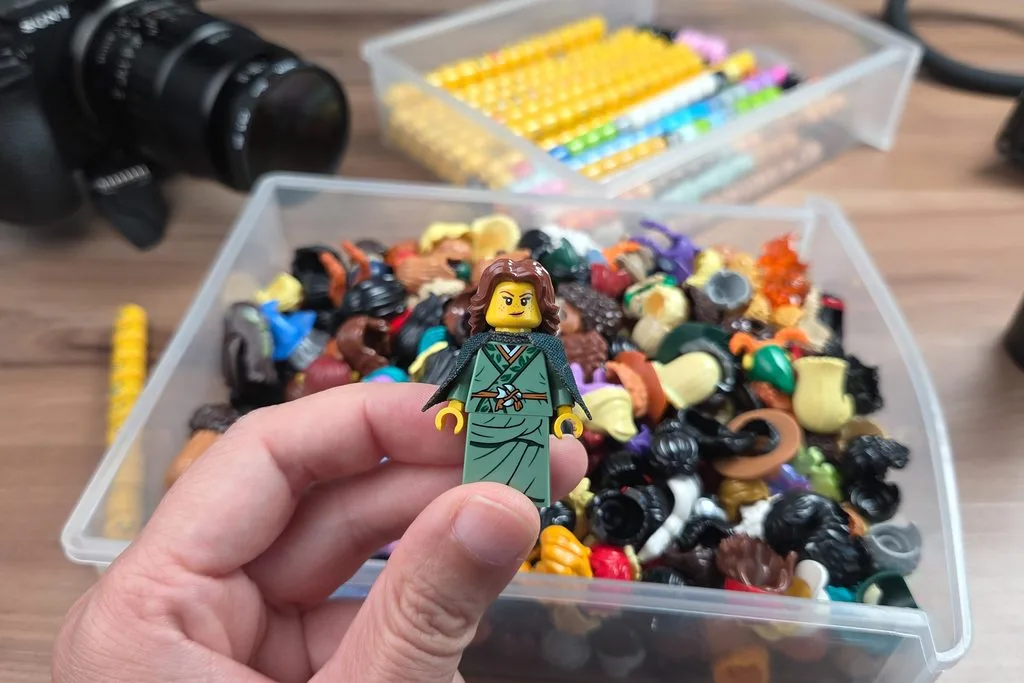 making minifig