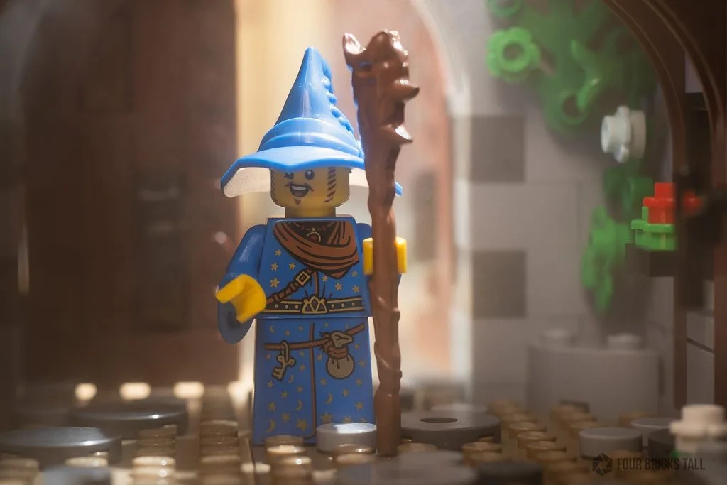 wizard at the gate wide